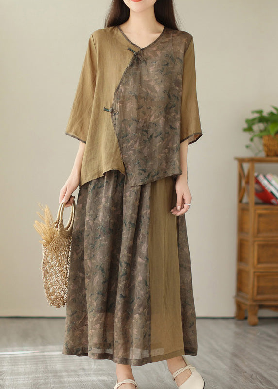 A Vintage Style Top with Delicate Timeless Details