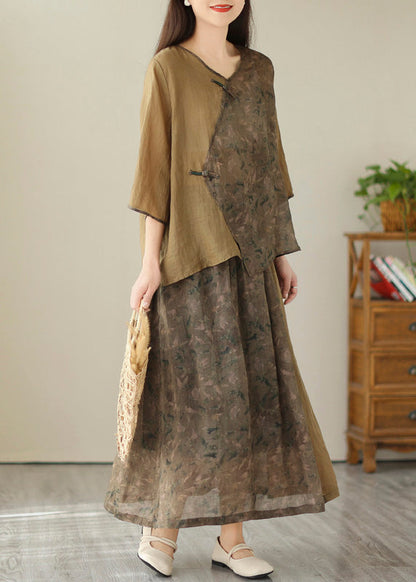 A Vintage Style Top with Delicate Timeless Details