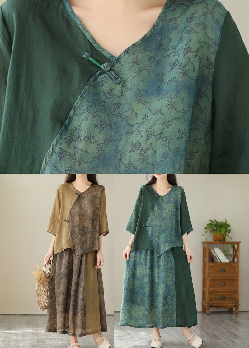A Vintage Style Top with Delicate Timeless Details