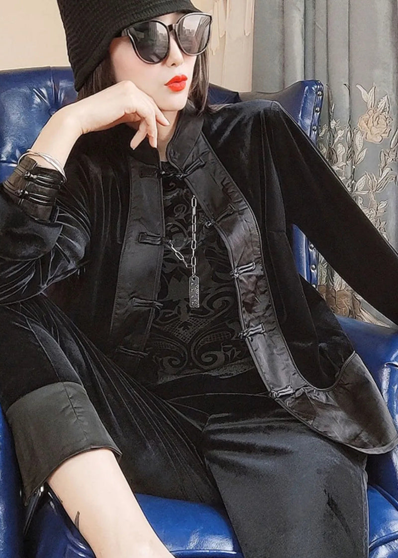 Well Tailored Garment with a Graceful Silhouette