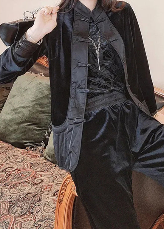 Well Tailored Garment with a Graceful Silhouette