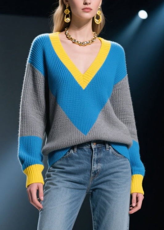 Elegantly Styled Pullover for Everyday Wear