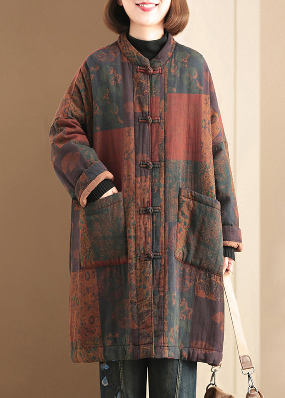 Well Tailored Coat with a Graceful Silhouette