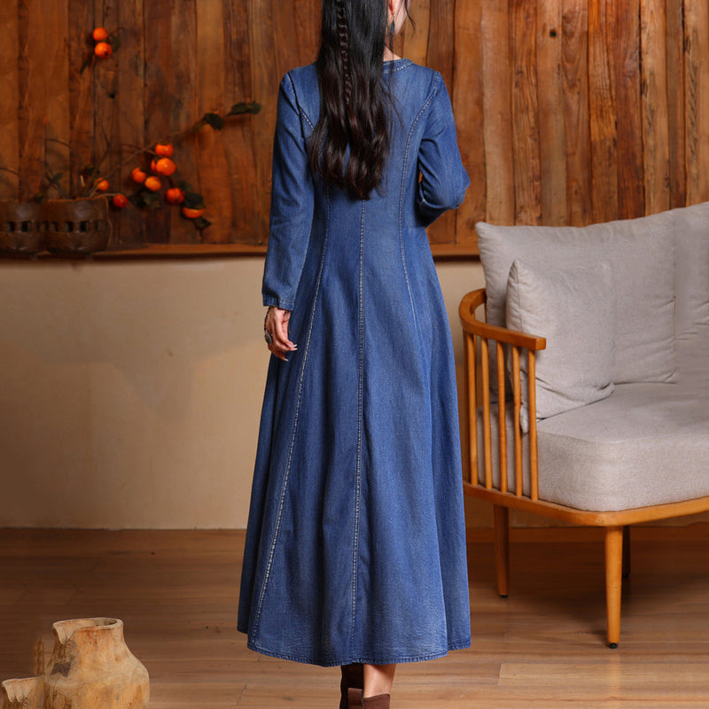 Elegantly Styled Dress for Everyday Wear
