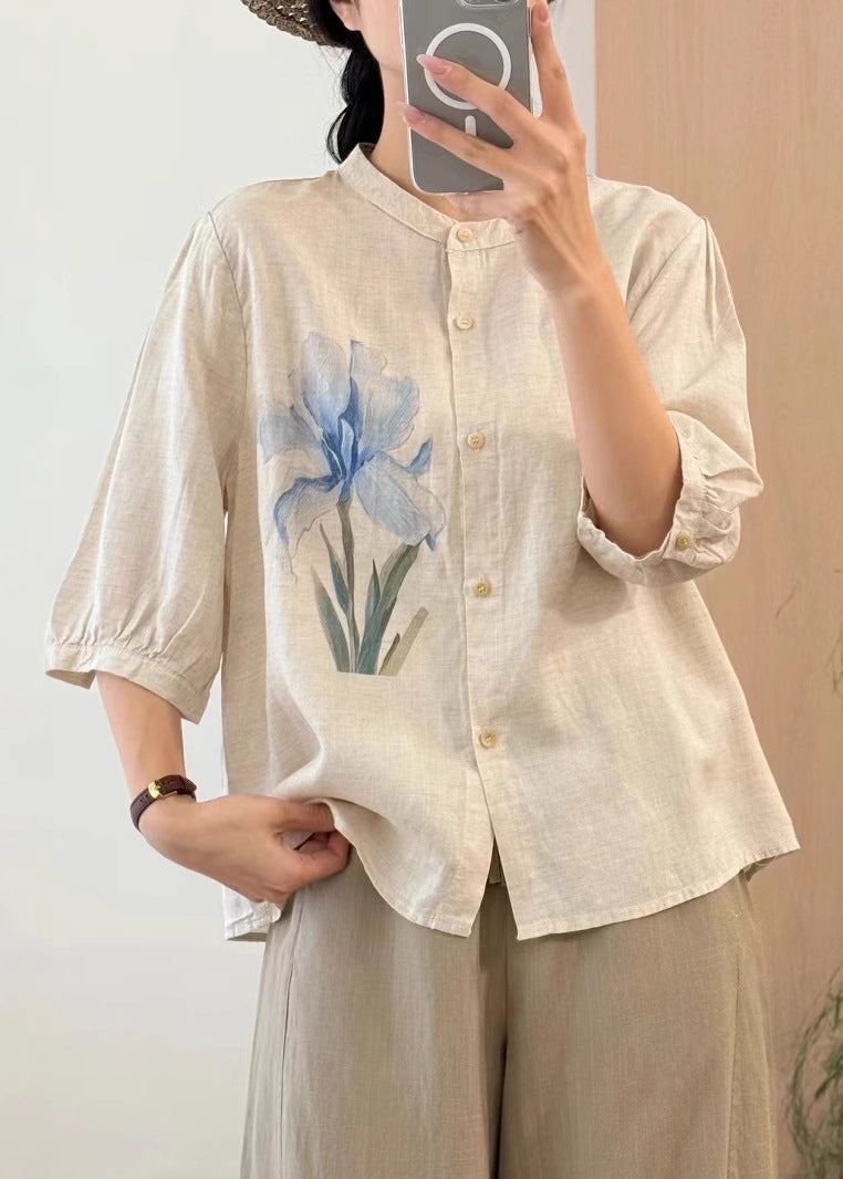 Classic Vintage & Enduringly Stylish Blouse