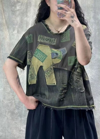 Classic Vintage Shirt with a Flattering Fit