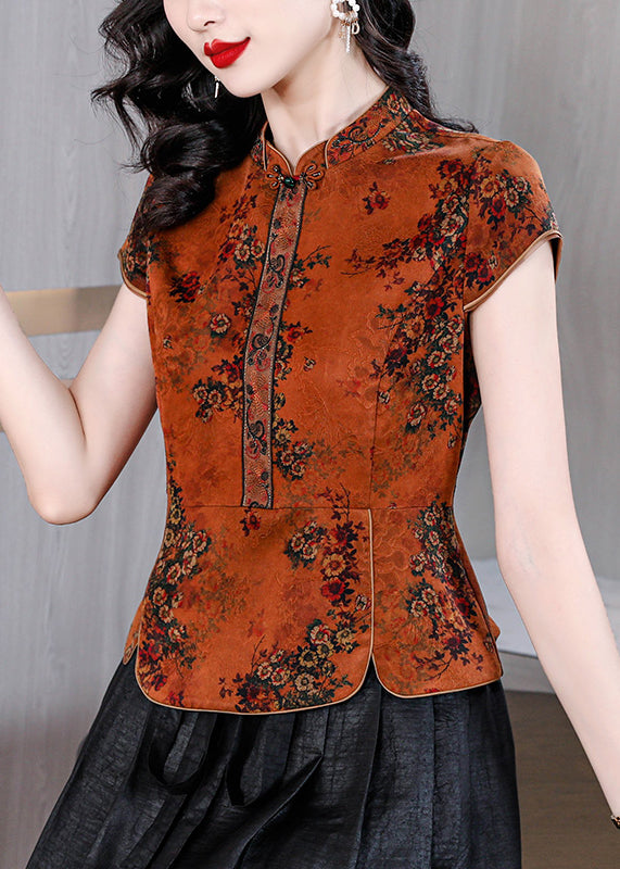 Classic Vintage Shirt with a Flattering Fit