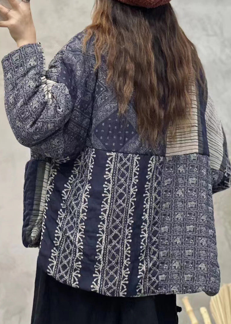Elegantly Styled Jacket for Everyday Wear