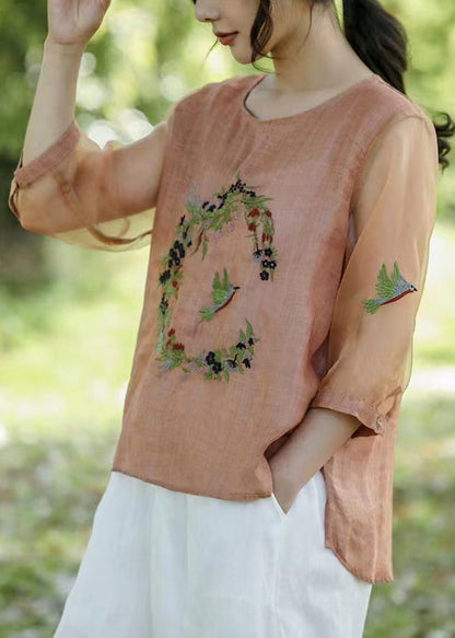 Classic Vintage Shirt with a Flattering Fit