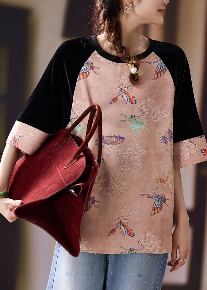 Sophisticated Garment with a Clean Classic Look