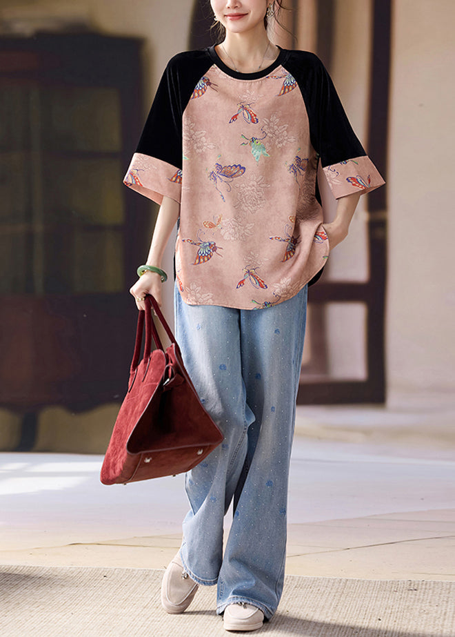 Sophisticated Garment with a Clean Classic Look