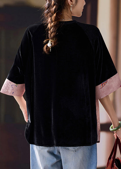 Sophisticated Garment with a Clean Classic Look