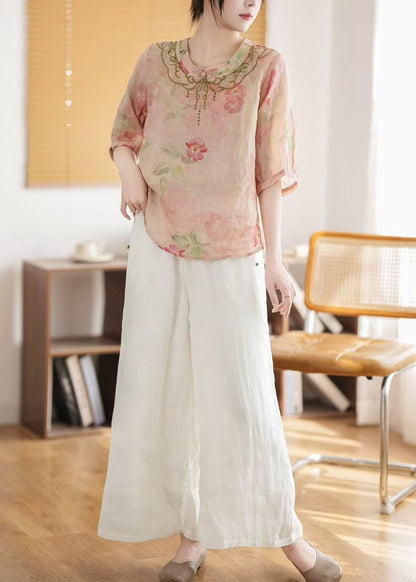 A Vintage Style Top with Delicate Timeless Details