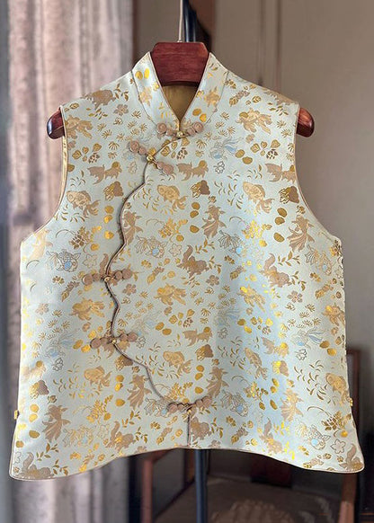Gracefully Styled Coat for Any Occasion