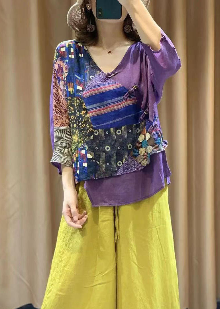 Classic Vintage Shirt with a Flattering Fit