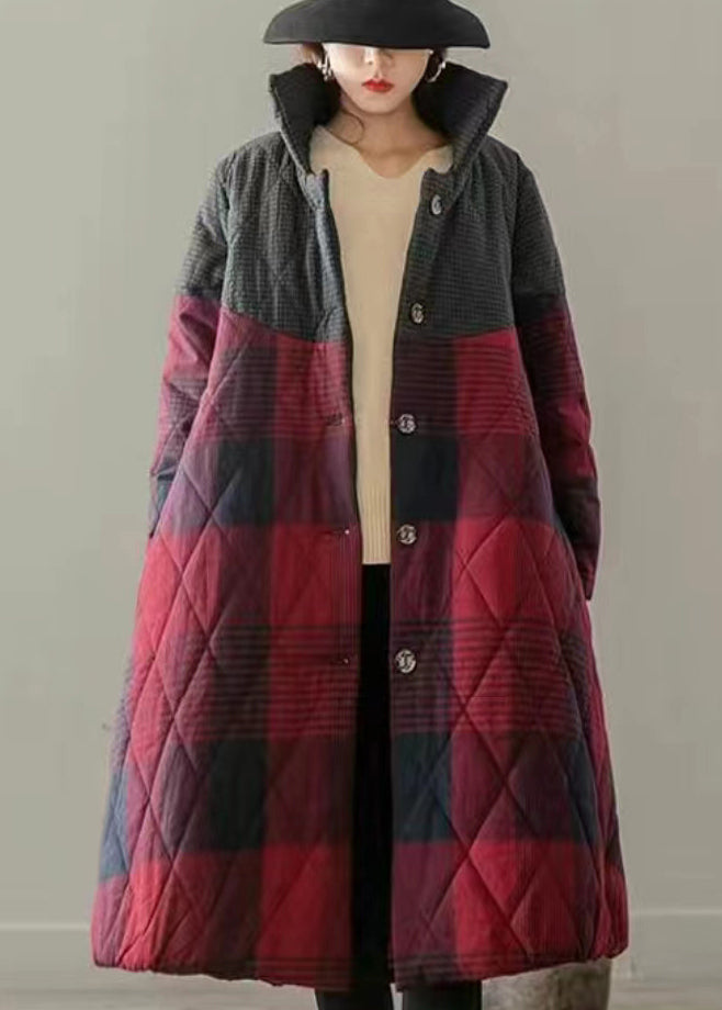 Well Tailored Coat with a Graceful Silhouette