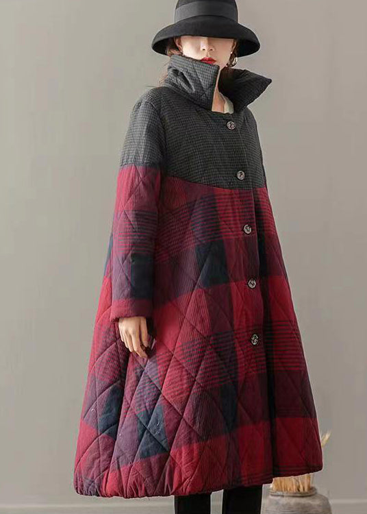 Well Tailored Coat with a Graceful Silhouette