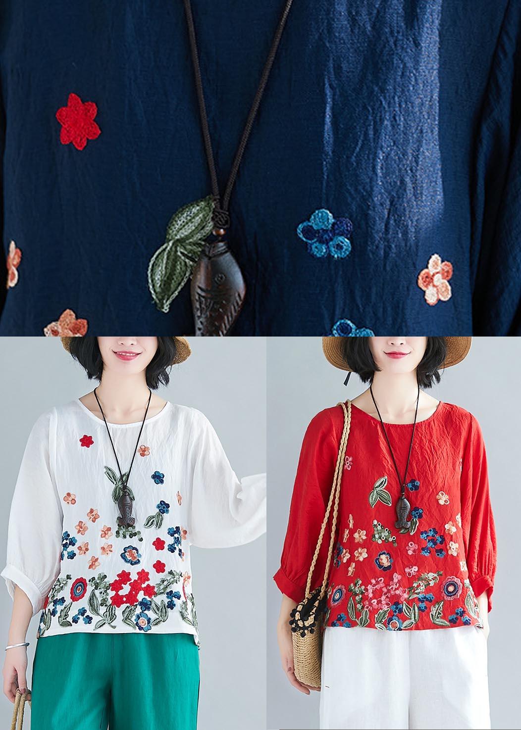 Beautifully Crafted Blouse in a Classic Style