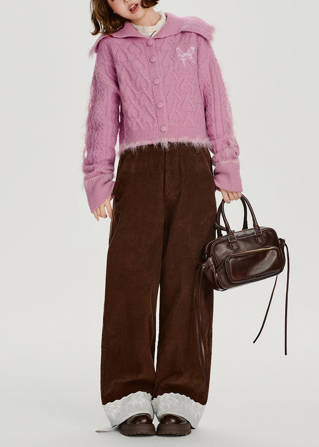 Effortlessly Elegant Cardigan with a Timeless Design