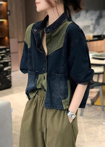 Effortlessly Elegant Coat with a Timeless Design