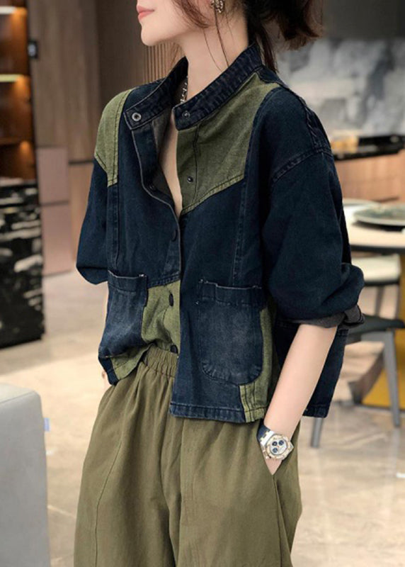 Effortlessly Elegant Coat with a Timeless Design