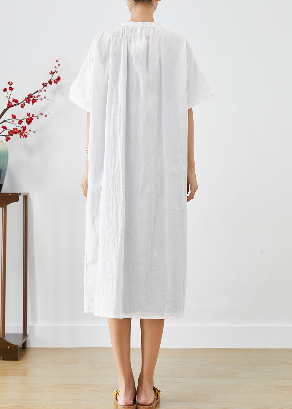 Effortlessly Elegant Cardigan with a Timeless Design