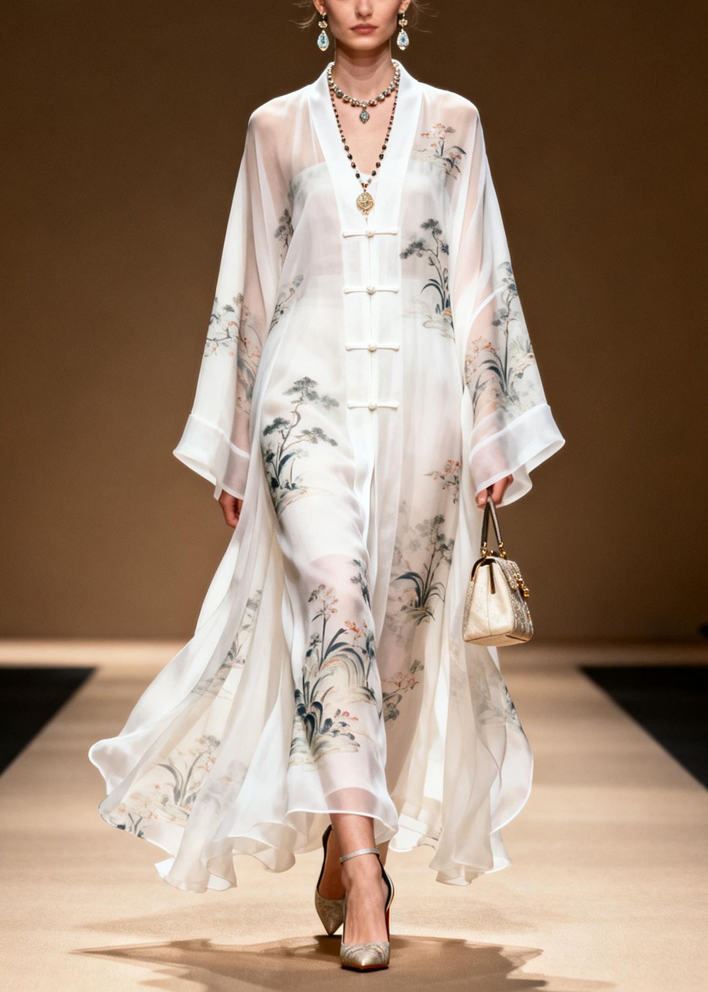 Beautifully Crafted Dress in a Classic Style