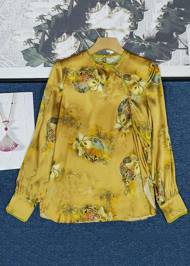 Effortlessly Elegant Shirt with a Timeless Design