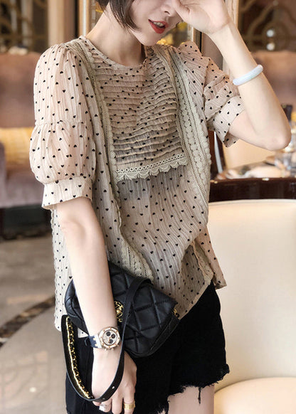 Sophisticated Shirt with a Clean Classic Look