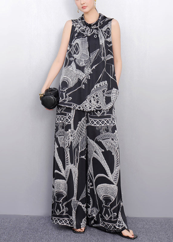 Classic Vintage Pants with a Flattering Fit