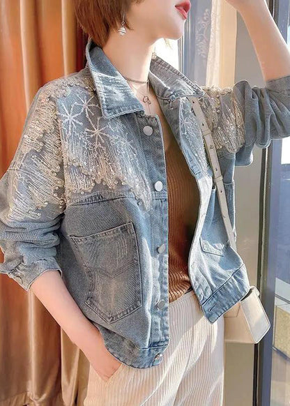 Classic Vintage & Enduringly Stylish Coat