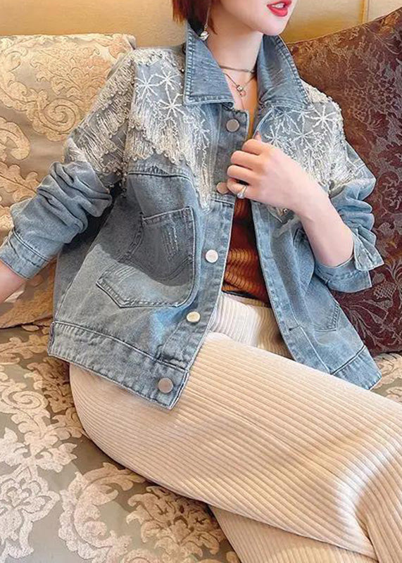 Classic Vintage & Enduringly Stylish Coat