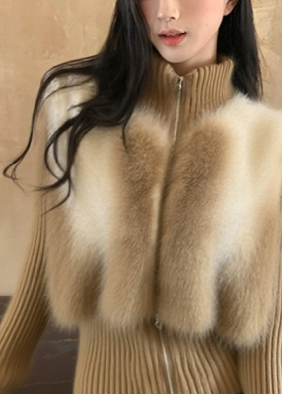 Well Tailored Cardigan with a Graceful Silhouette