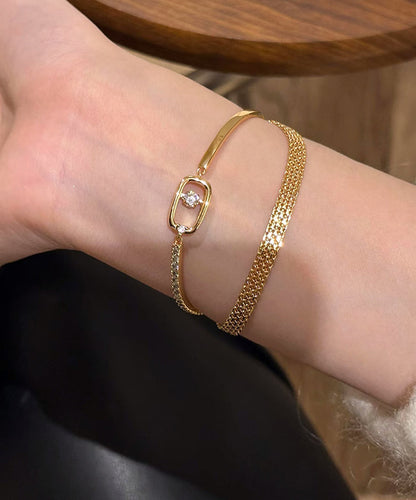 Beautiful Gold Set with Unique Style