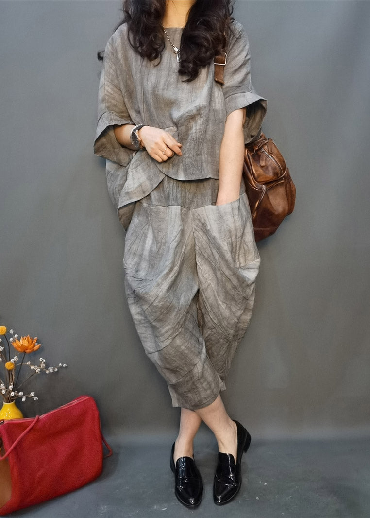 Classic Vintage Pants with a Flattering Fit