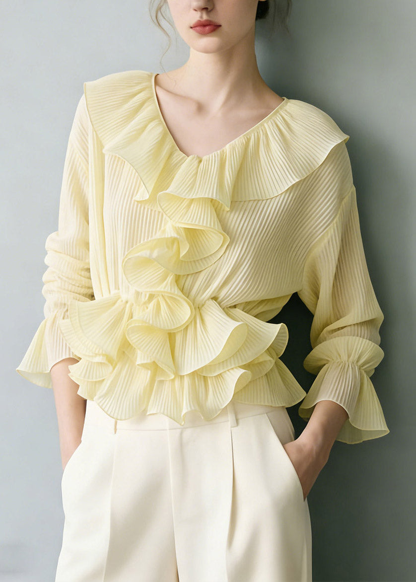 Classic Vintage Shirt with a Flattering Fit