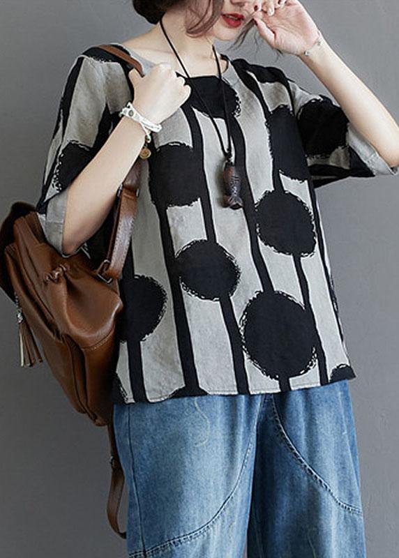 Beautifully Crafted T-Shirt in a Classic Style