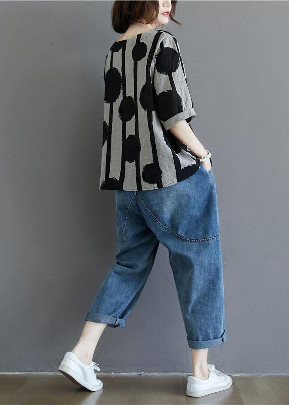 Beautifully Crafted T-Shirt in a Classic Style