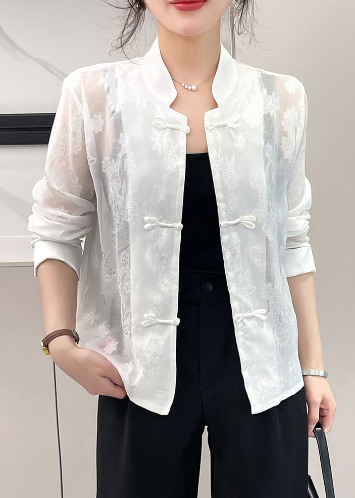 Polished Blouse with an Effortless Classic Look