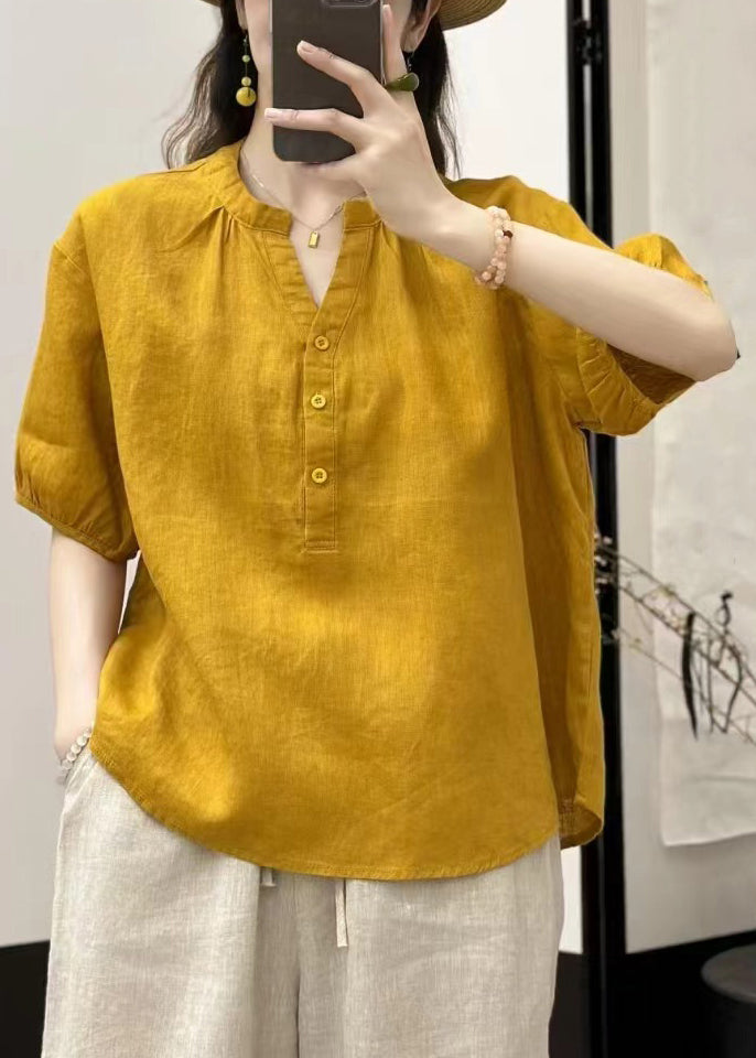 Classic Vintage Shirt with a Flattering Fit