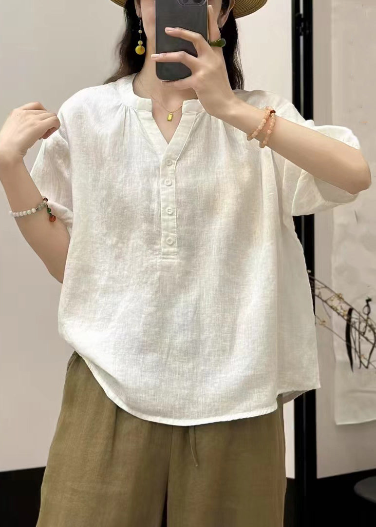 Classic Vintage Shirt with a Flattering Fit