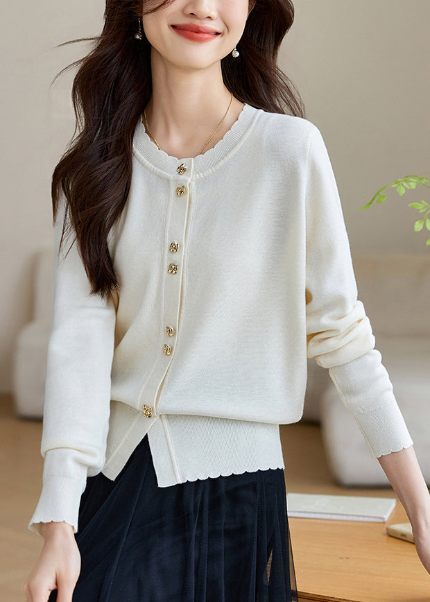 Classic Vintage Coat with a Flattering Fit