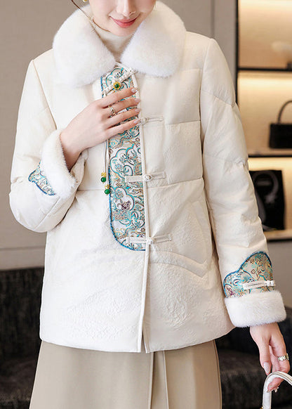 Beautifully Crafted Coat in a Classic Style