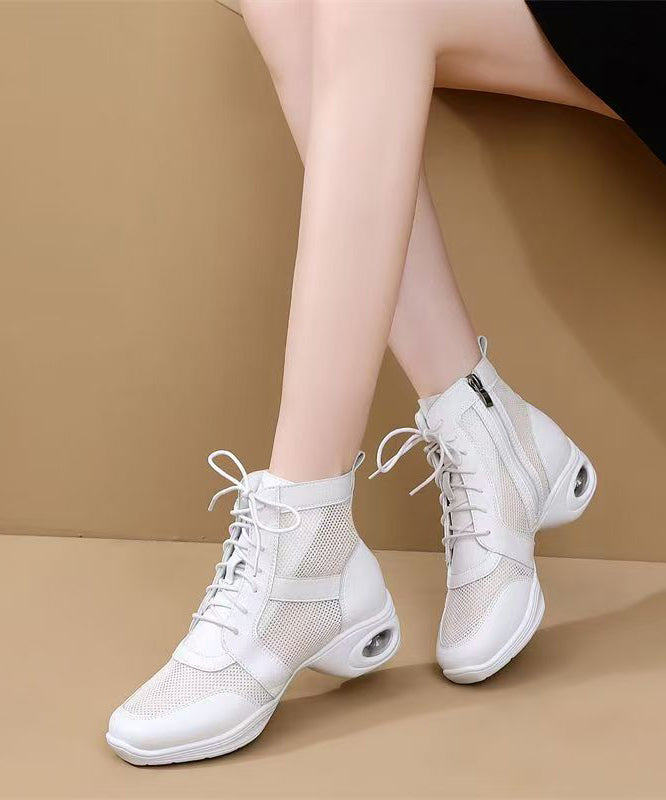 Graceful Orthopedic Boots for Modern Look