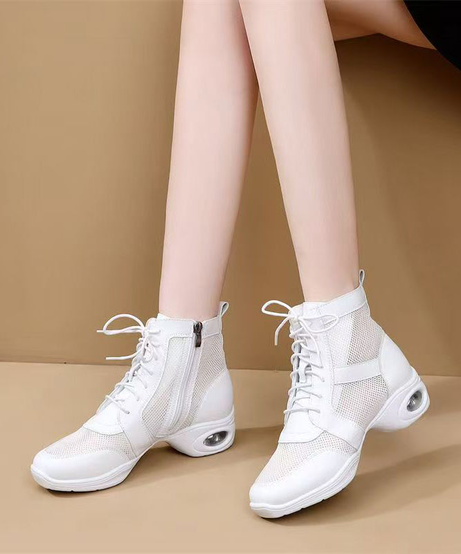 Graceful Orthopedic Boots for Modern Look