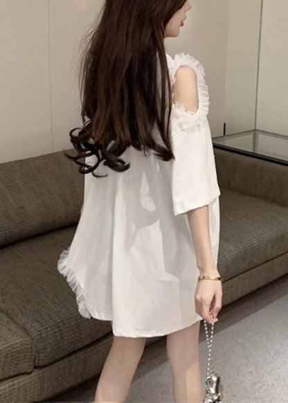 Well Tailored Top with a Graceful Silhouette
