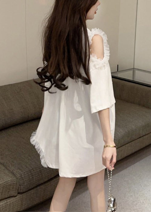 Well Tailored Top with a Graceful Silhouette