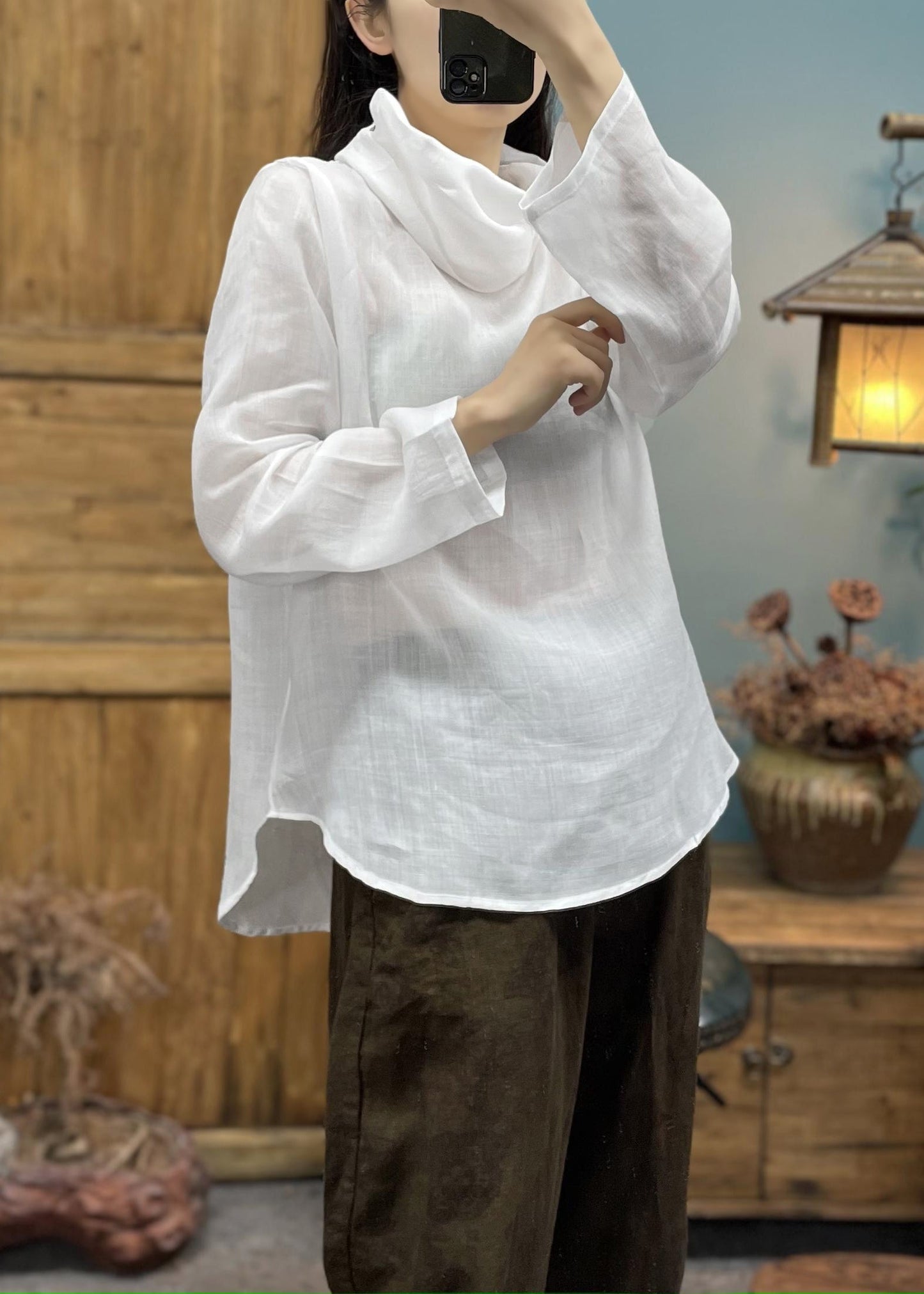 Classic Vintage Shirt with a Flattering Fit