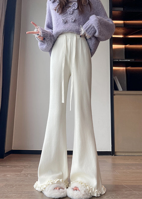 Sophisticated Trousers with a Clean Classic Look