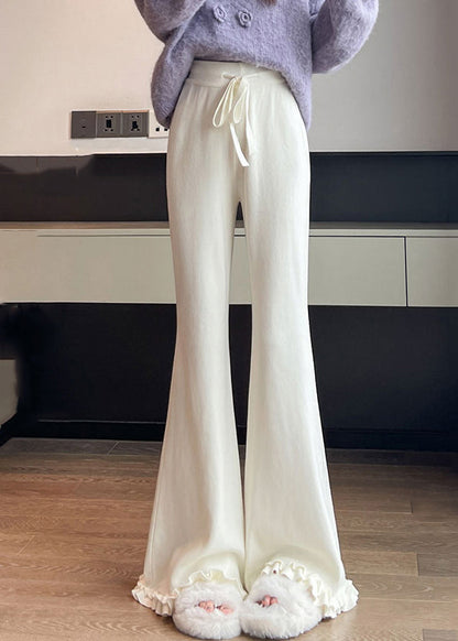 Sophisticated Trousers with a Clean Classic Look
